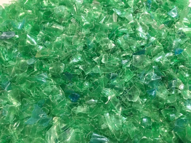 Green bottle flakes